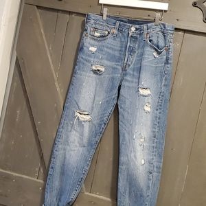 Distressed boyfriend jeans